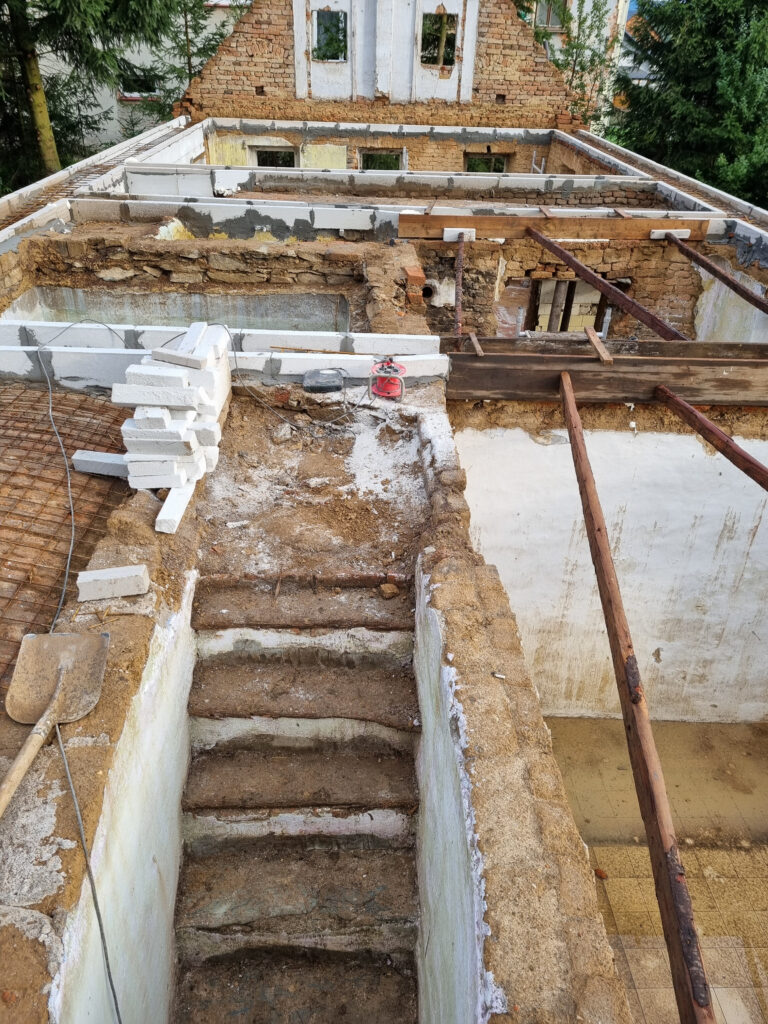 Průběh realizace „Rekonstrukce domu v Krkonoších“ – detail 27